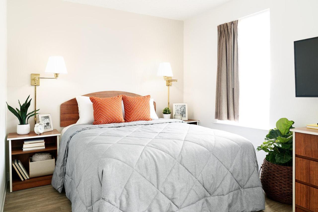 Intown Suites Extended Stay Louisville Ky - Wattbourne Lane Exterior foto